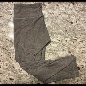 Lululemon Wunder Under Crop Leggings - 6